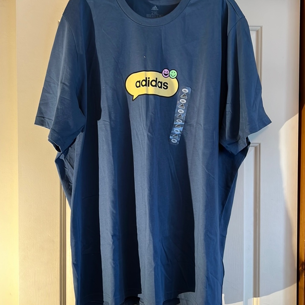 Adidas t-shirt